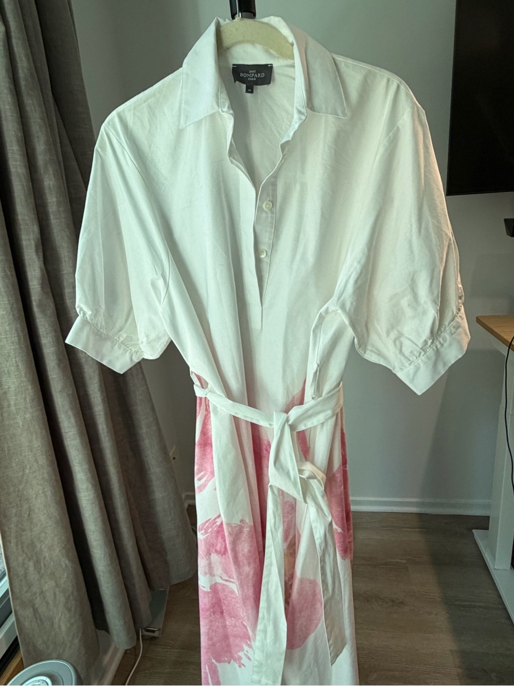 Eric Bompard White & Pink Shirt Floral Dress with Tie Belt
